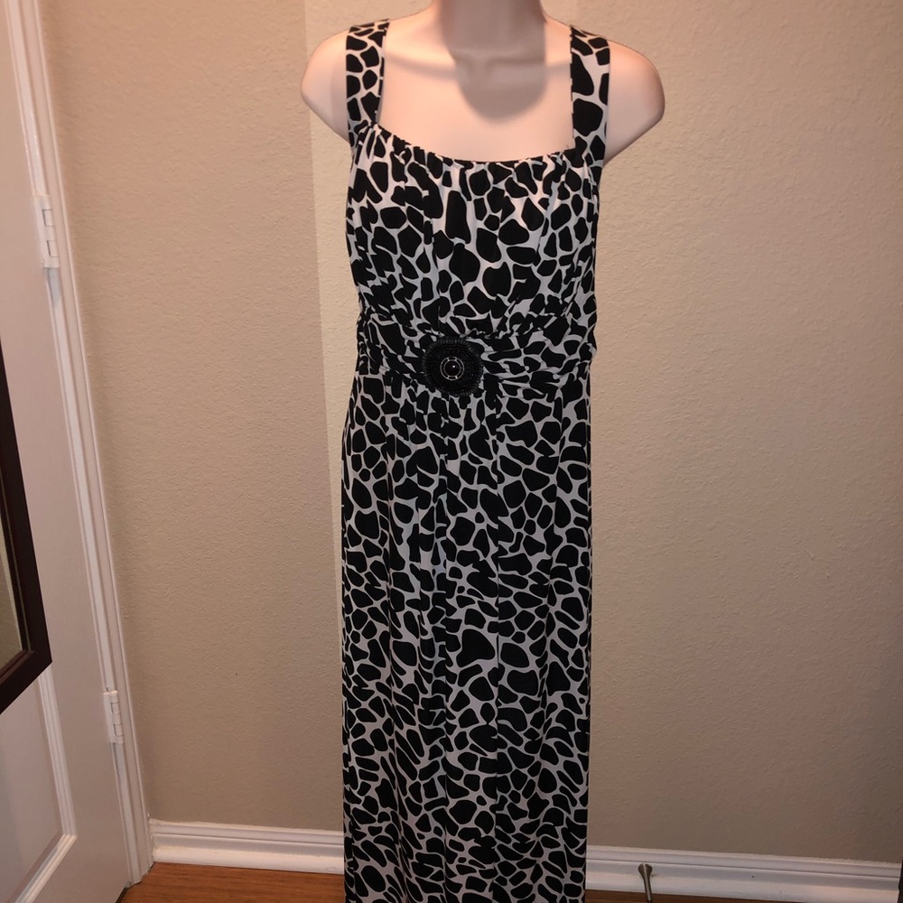 EN FOCUS WOMEN - Black & White Cow Print Dress